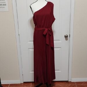 Elegant One-Shoulder Burgundy Dress